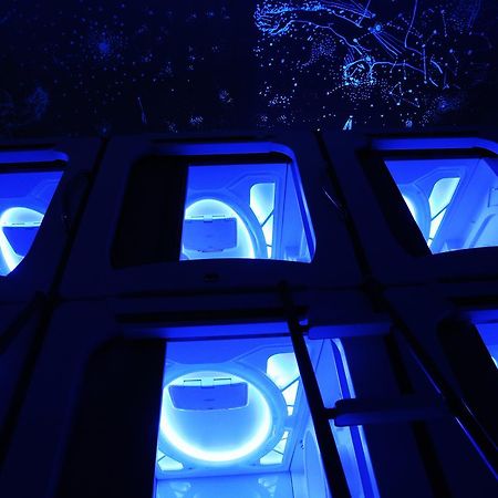 Subspace Hostel ซาเกร็บ ภายนอก รูปภาพ