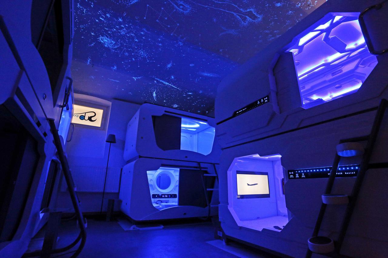 Subspace Hostel ซาเกร็บ ภายนอก รูปภาพ