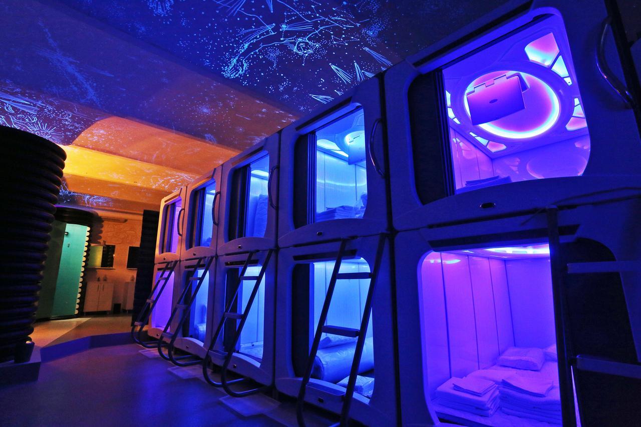 Subspace Hostel ซาเกร็บ ภายนอก รูปภาพ
