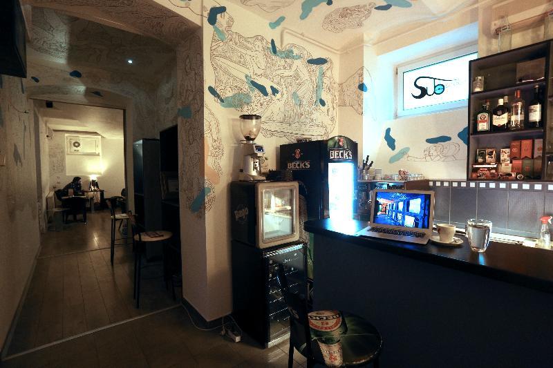 Subspace Hostel ซาเกร็บ ภายนอก รูปภาพ